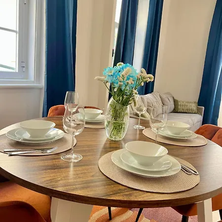 Luxurious Art Design - Graça